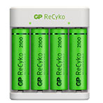 GP ReCyko Batterilader +4x AA batterier + 4x AAA batterier
