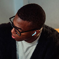 Jays t-Six Earbuds (30 timer) Hvid