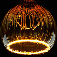 Segula LED Floating Globe 150 Pre E27 - 6W (28W) Straight Guld